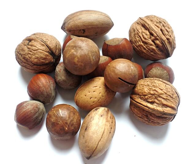 best-foods-to-naturally-detox-your-body-brazilian-walnut