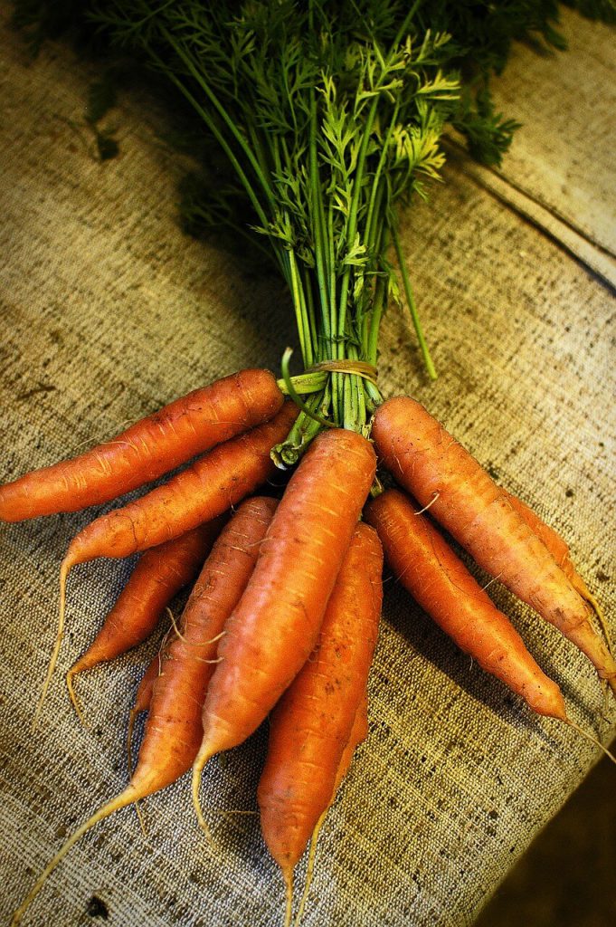 carrots-for-a-perfect-tan-and-a-healthy-skin