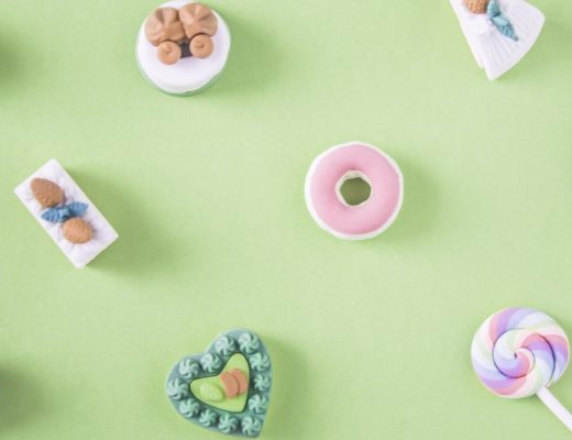 surprising-reasons-for-sugar-cravings-and-how-to-stop-craving-sweets